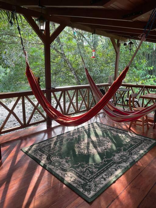 Caoni Riverside Lodge Puerto Quito Luaran gambar